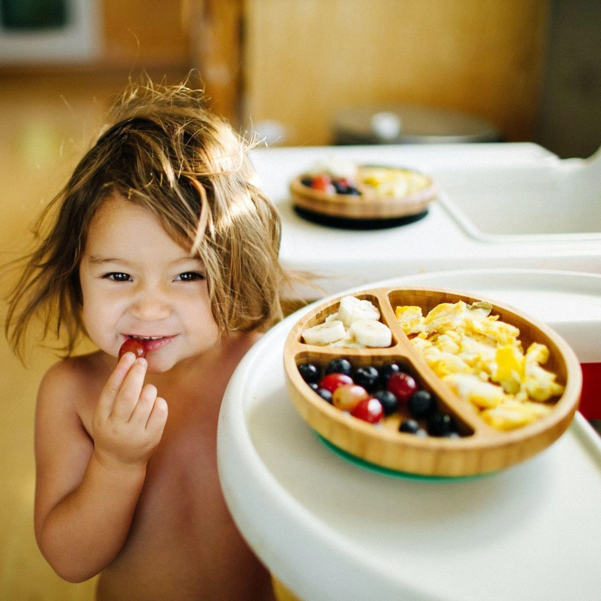 Avanchy Bamboo Suction Toddler Plate   Spoon - Pink