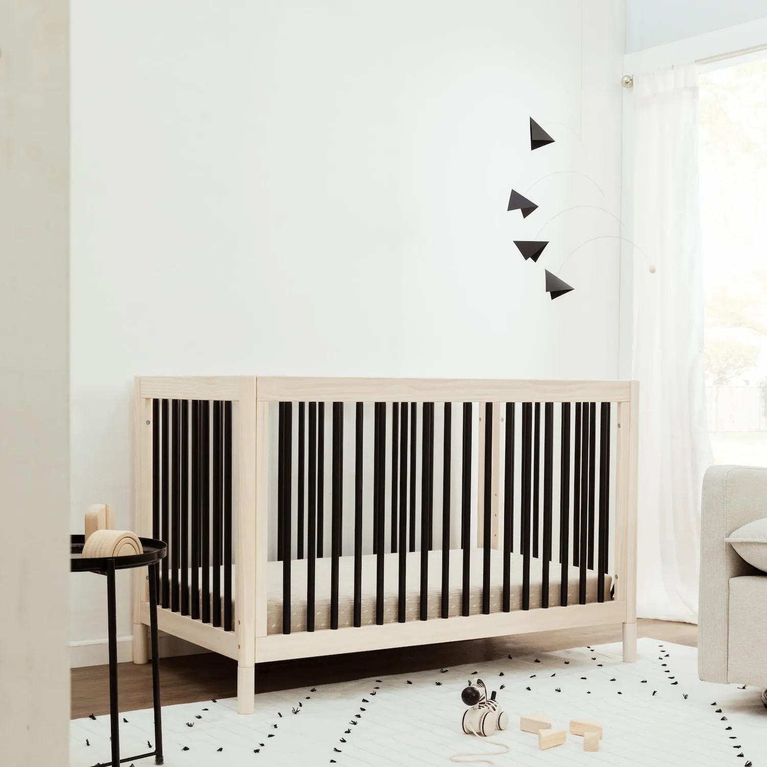 Gelato 4-in-1 Crib with Toddler Bed Conversion Kit