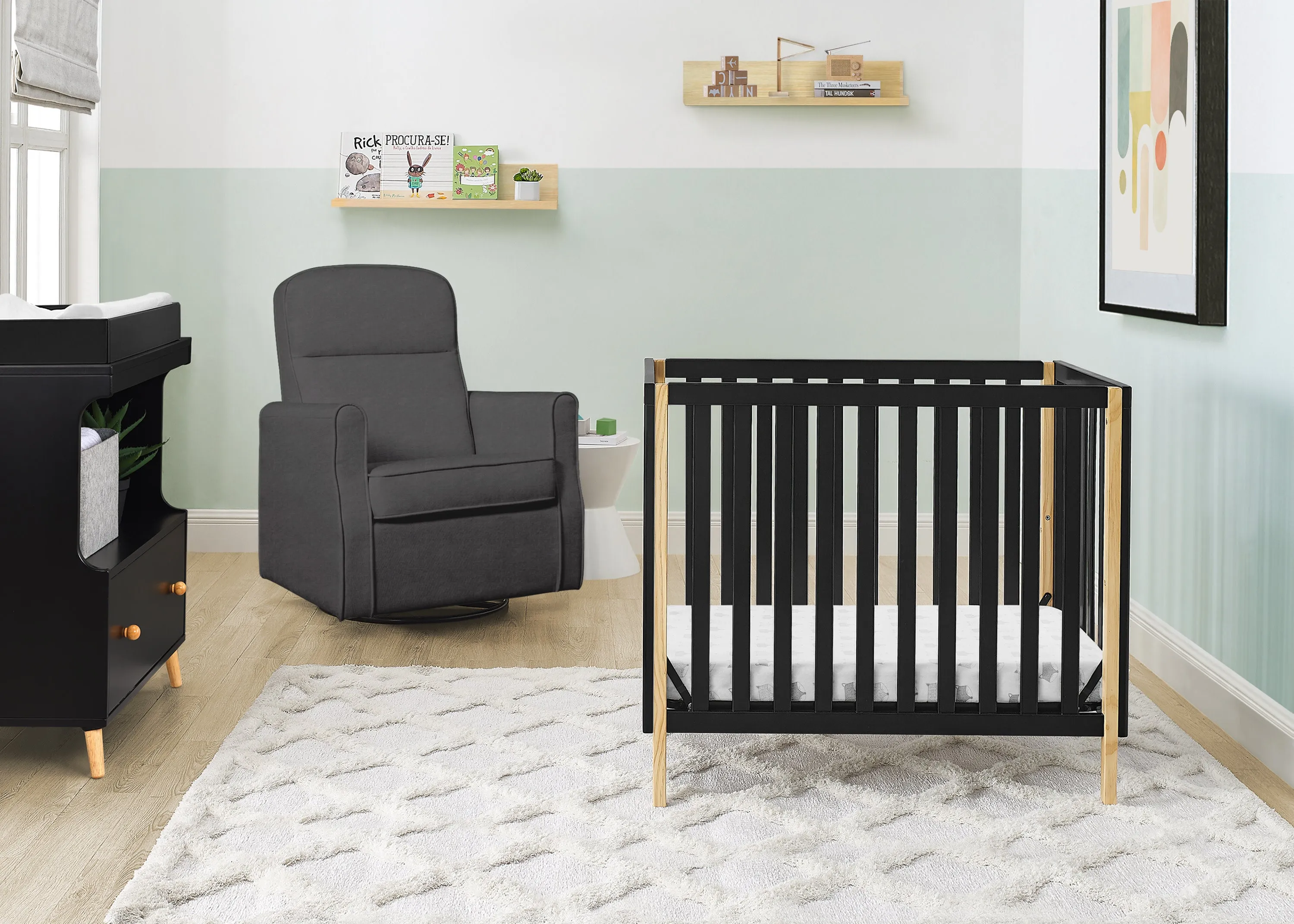 Gio Mini Crib with 2.75-Inch Mattress