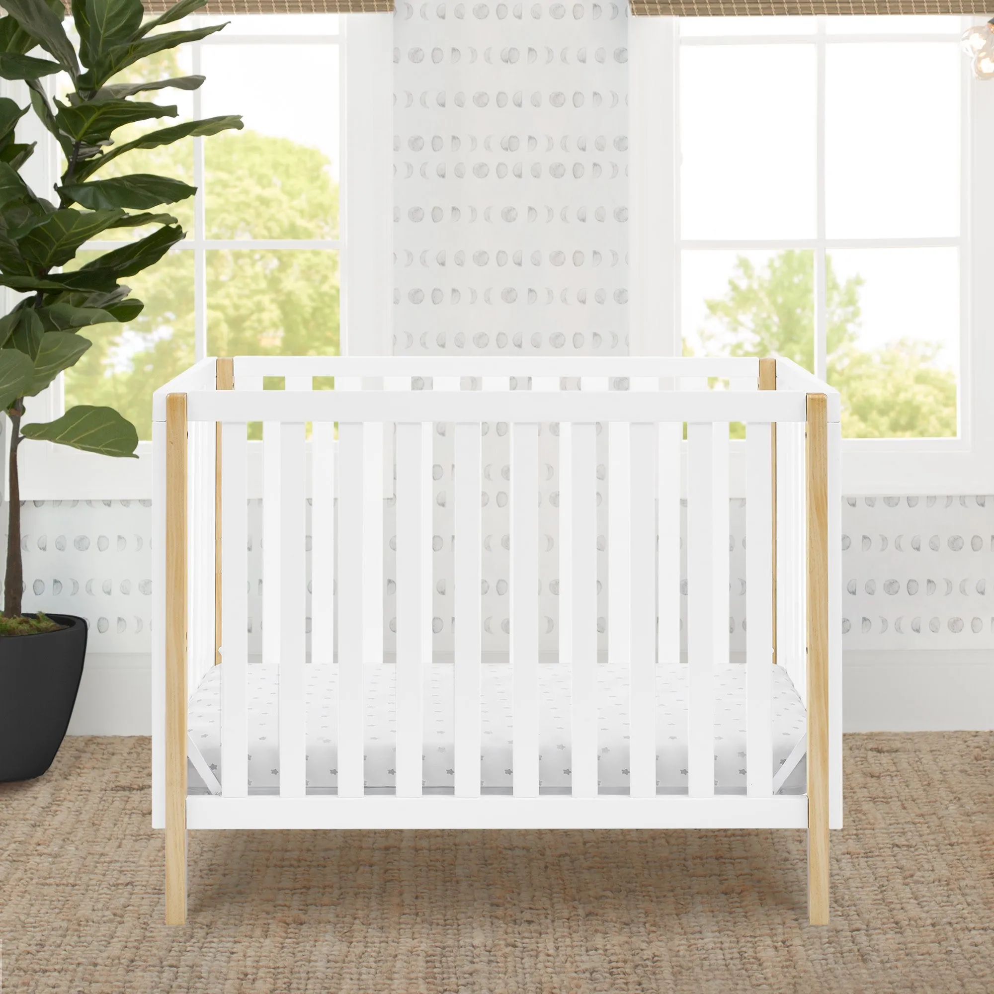 Gio Mini Crib with 2.75-Inch Mattress