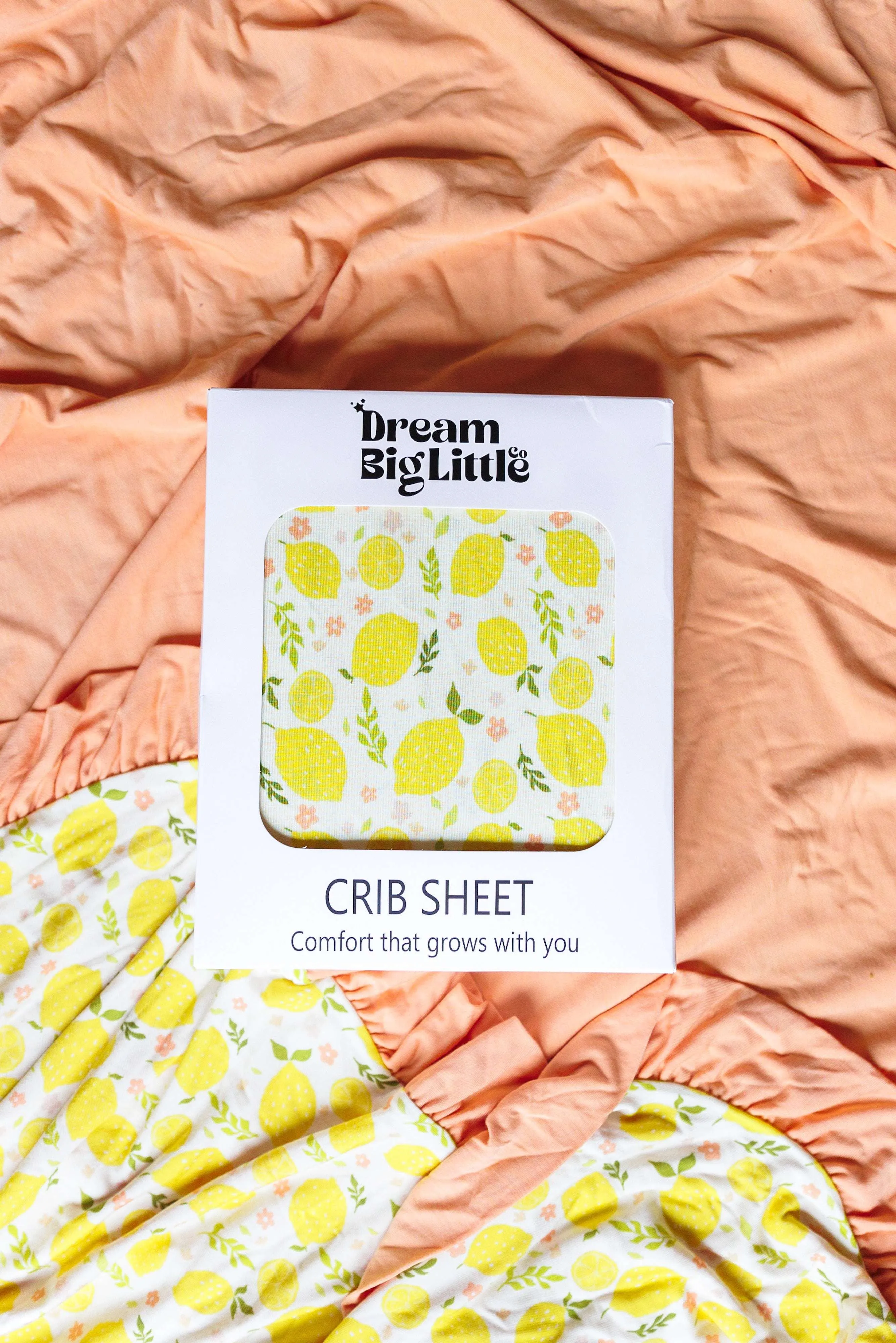 Lemon Blossoms Dream Crib Sheet